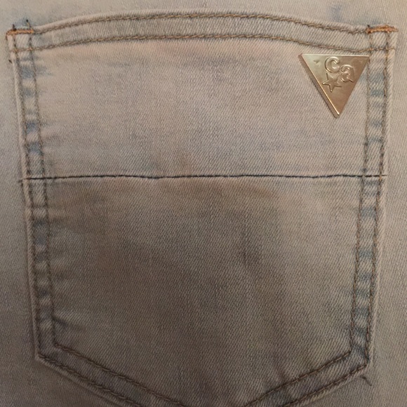 Bandanna Patched Jeans - Picture 10 of 13